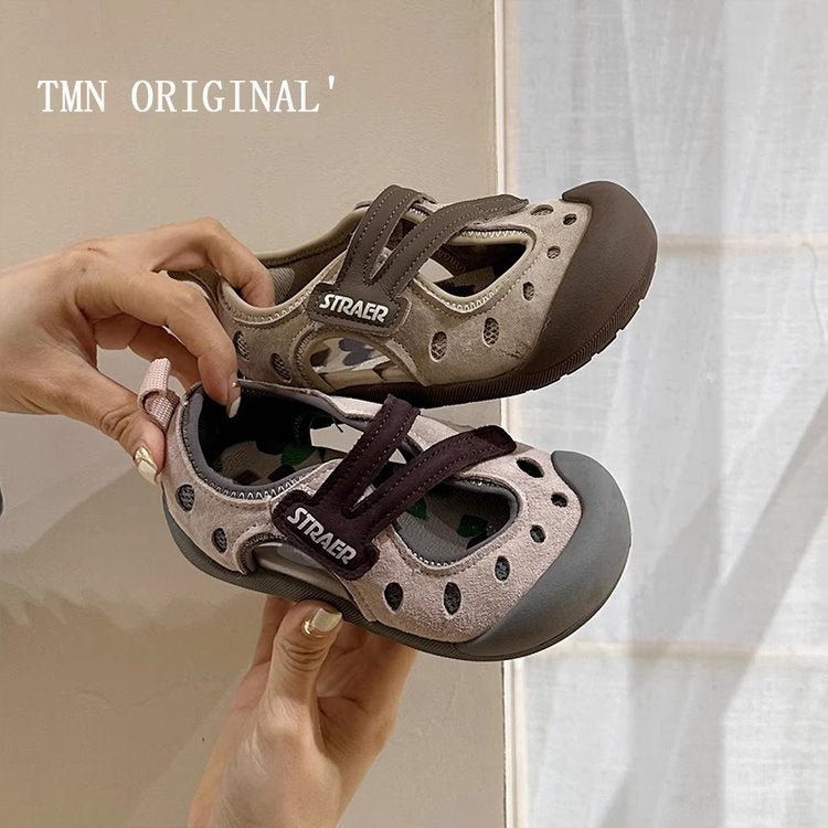 2026 Summer Kids Sandals Closed-Toe Hollow Out Breathable Beach Shoes Soft Sole EVA Water Shoes For Boys Girls